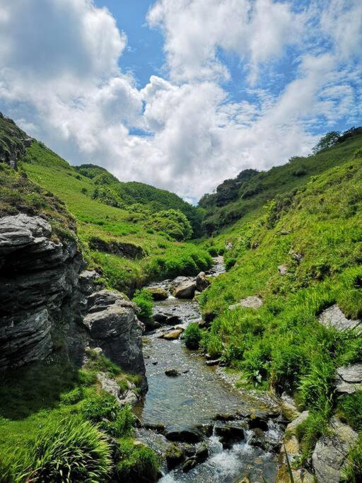 The Little Post House. A Perfect Village Retreat, With Stunning Views. Boscastle Exterior photo